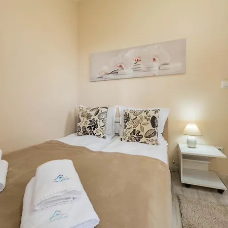 Two Bedroom Cathedral View